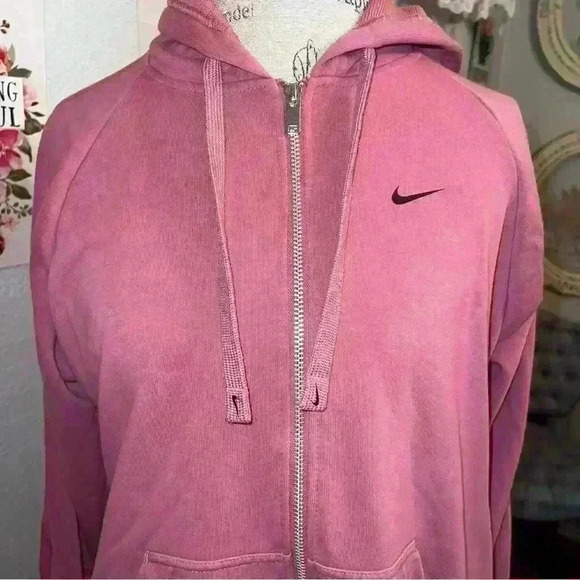 Nike Women's Get Fit Desert Berry/White Full-Zip Training Hoodie size medium - Picture 8 of 14